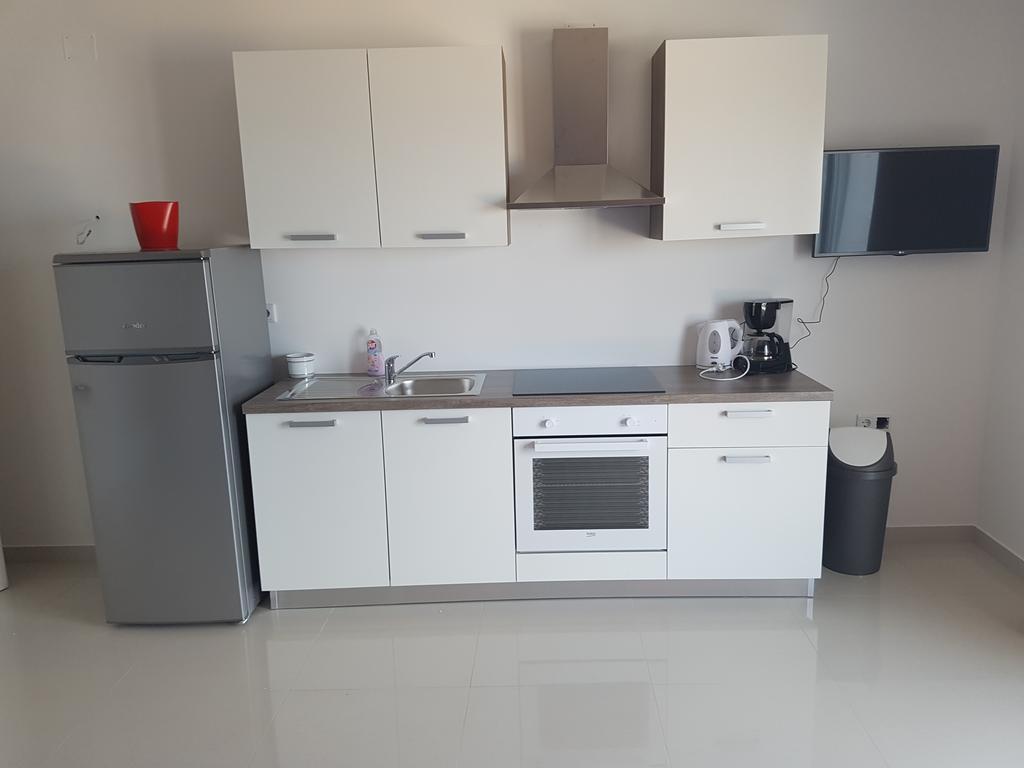 Apartments Tereza Senj  Bagian luar foto