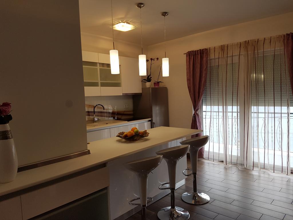 Apartments Tereza Senj  Bagian luar foto